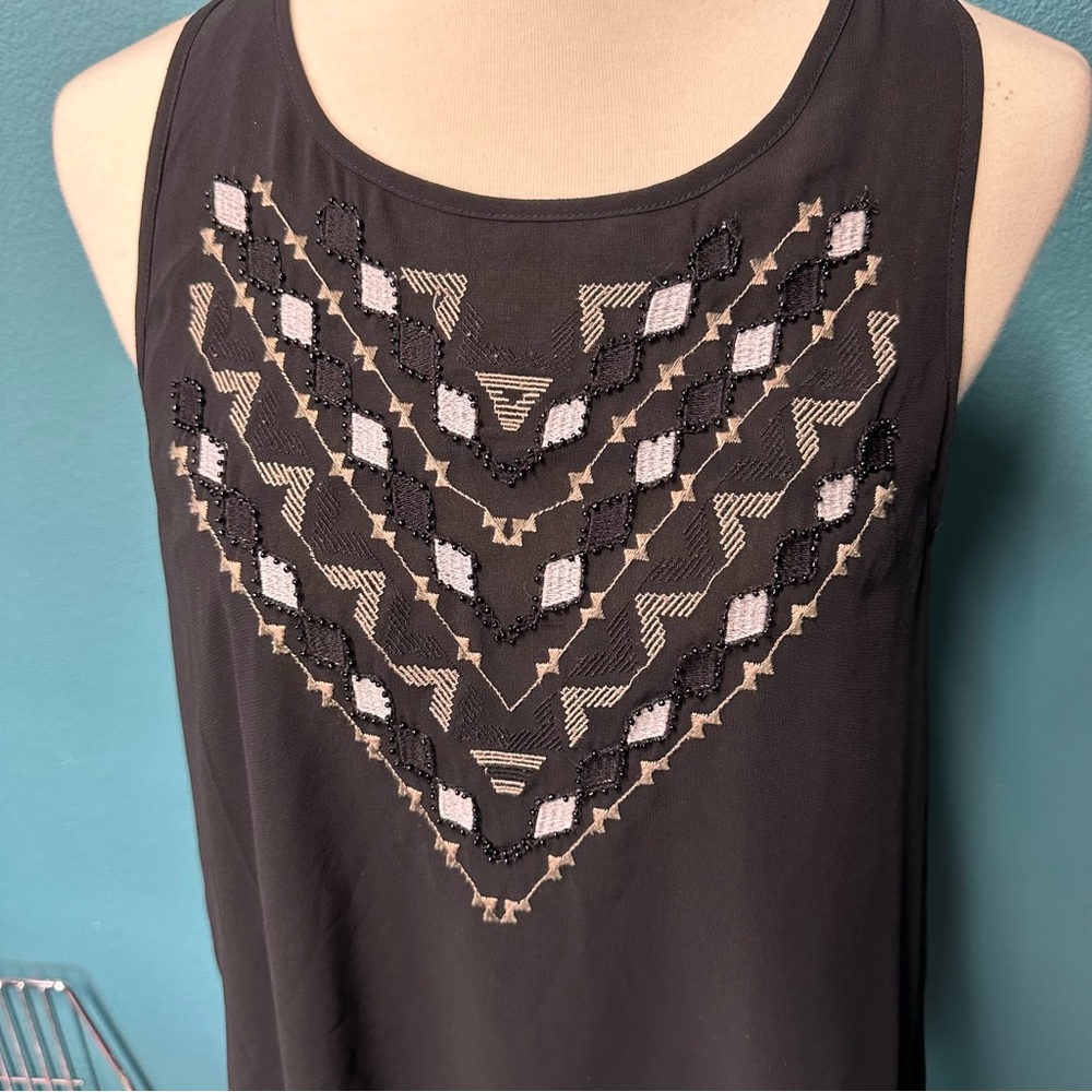 Black beaded tank L